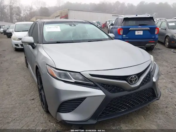 4T1B11HK3KU224792 2019 TOYOTA CAMRY - Image 1