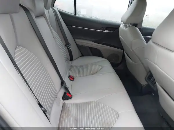 4T1B11HK3KU224792 2019 TOYOTA CAMRY - Image 8