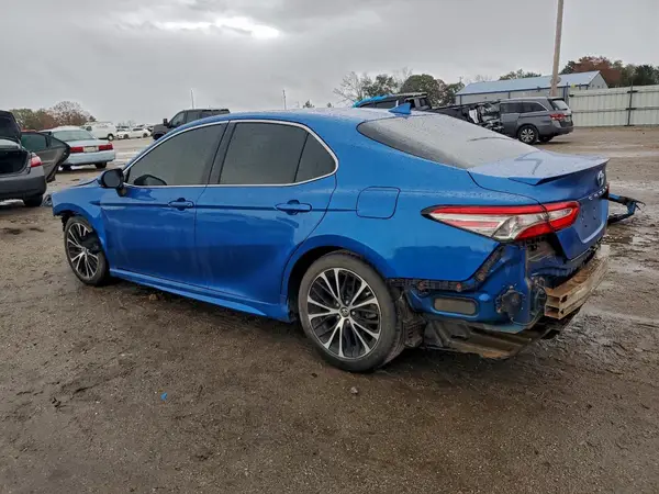 4T1B11HK3KU228163 2019 TOYOTA CAMRY - Image 2