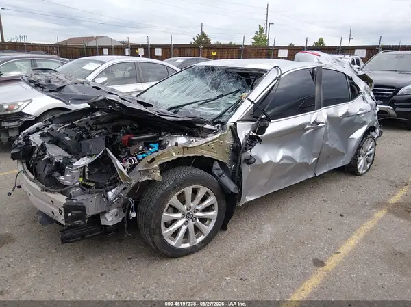 4T1B11HK3KU230530 2019 TOYOTA CAMRY - Image 2