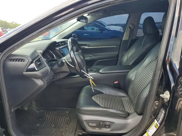 4T1B11HK3KU232164 2019 TOYOTA CAMRY - Image 8