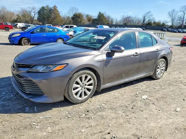 4T1B11HK3KU234576 2019 TOYOTA CAMRY - Image 1