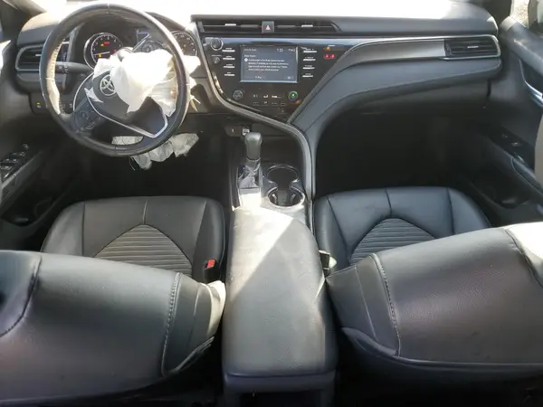 4T1B11HK3KU235551 2019 TOYOTA CAMRY - Image 8