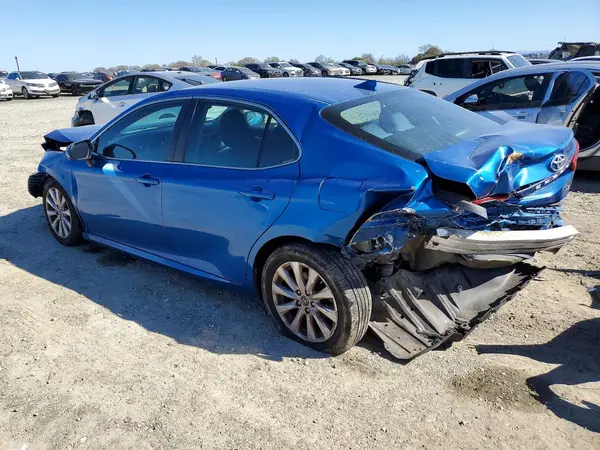 4T1B11HK3KU237817 2019 TOYOTA CAMRY - Image 2