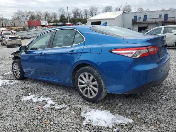 4T1B11HK3KU238241 2019 TOYOTA CAMRY - Image 2
