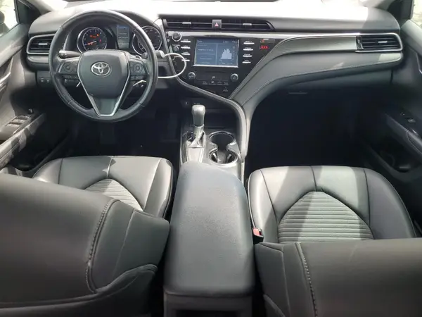 4T1B11HK3KU238613 2019 TOYOTA CAMRY - Image 8