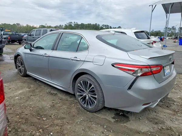 4T1B11HK3KU241043 2019 TOYOTA CAMRY - Image 2