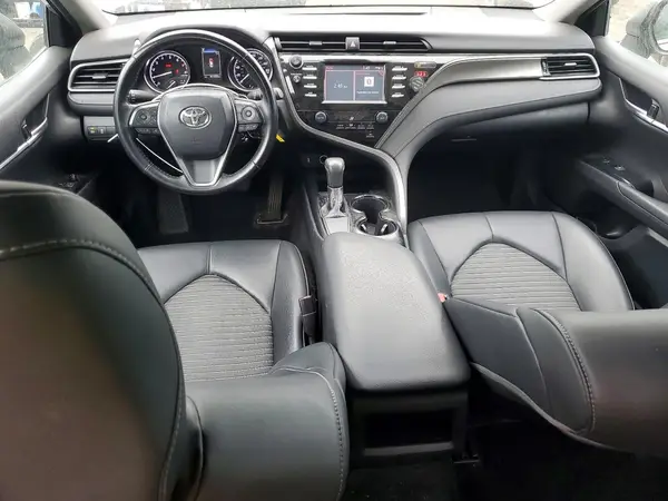 4T1B11HK3KU241043 2019 TOYOTA CAMRY - Image 8