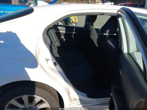 4T1B11HK3KU241348 2019 TOYOTA CAMRY - Image 8