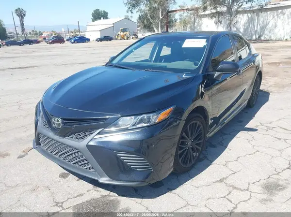 4T1B11HK3KU241849 2019 TOYOTA CAMRY - Image 2