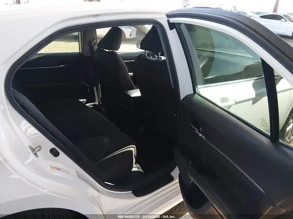 4T1B11HK3KU242189 2019 TOYOTA CAMRY - Image 8