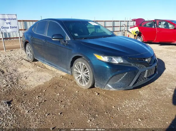 4T1B11HK3KU244640 2019 TOYOTA CAMRY - Image 1