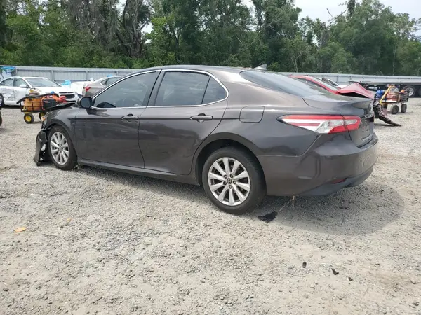 4T1B11HK3KU249174 2019 TOYOTA CAMRY - Image 2