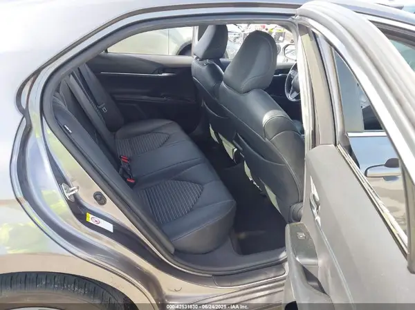 4T1B11HK3KU249191 2019 TOYOTA CAMRY - Image 8