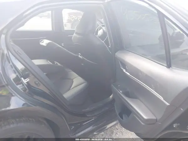 4T1B11HK3KU251071 2019 TOYOTA CAMRY - Image 8