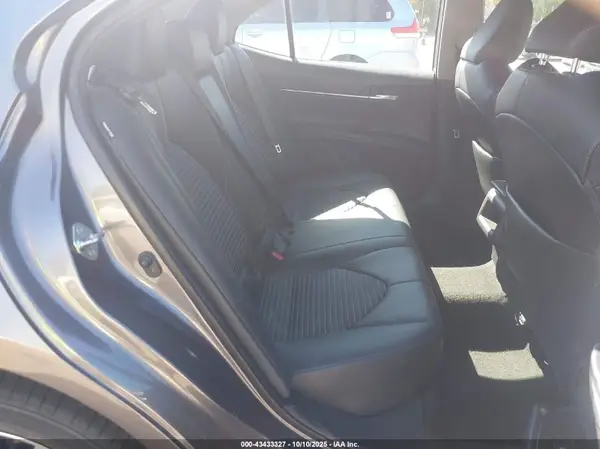 4T1B11HK3KU253015 2019 TOYOTA CAMRY - Image 8
