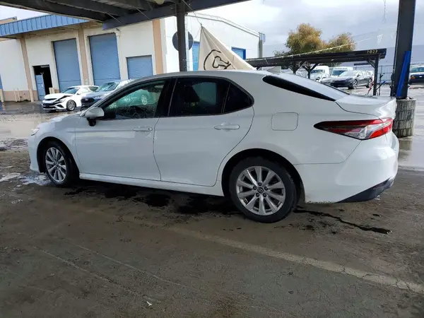 4T1B11HK3KU254214 2019 TOYOTA CAMRY - Image 2