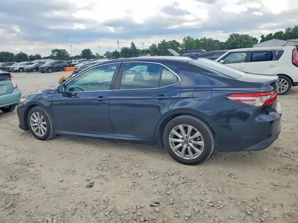 4T1B11HK3KU255007 2019 TOYOTA CAMRY - Image 2