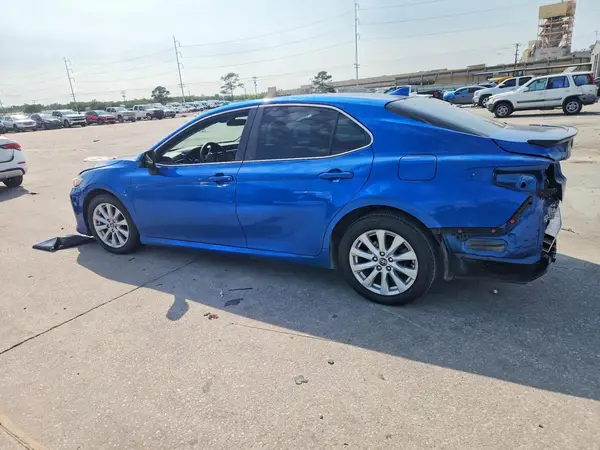 4T1B11HK3KU255766 2019 TOYOTA CAMRY - Image 2