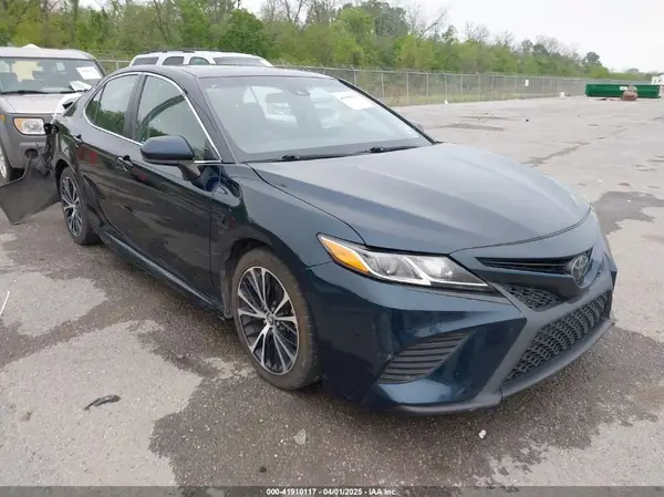 4T1B11HK3KU259431 2019 TOYOTA CAMRY - Image 1