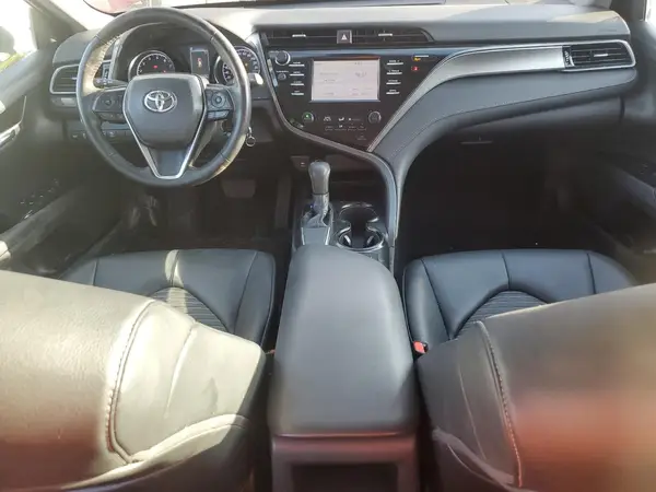 4T1B11HK3KU263284 2019 TOYOTA CAMRY - Image 8