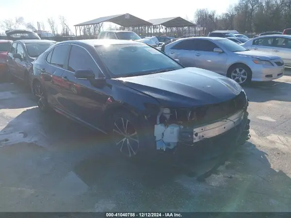 4T1B11HK3KU263804 2019 TOYOTA CAMRY - Image 1
