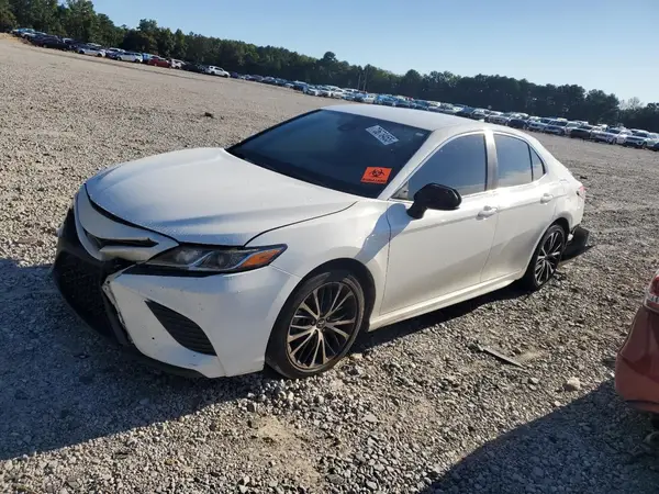 4T1B11HK3KU265360 2019 TOYOTA CAMRY - Image 1