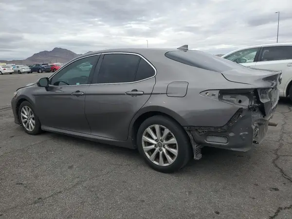 4T1B11HK3KU265925 2019 TOYOTA CAMRY - Image 2