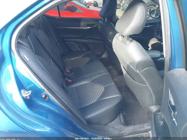4T1B11HK3KU269988 2019 TOYOTA CAMRY - Image 8