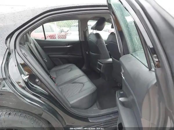 4T1B11HK3KU271028 2019 TOYOTA CAMRY - Image 8