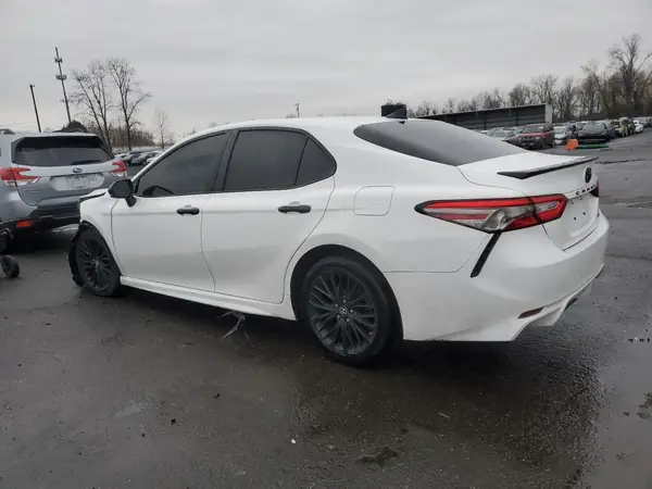 4T1B11HK3KU271790 2019 TOYOTA CAMRY - Image 2
