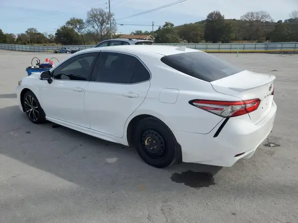 4T1B11HK3KU271966 2019 TOYOTA CAMRY - Image 2