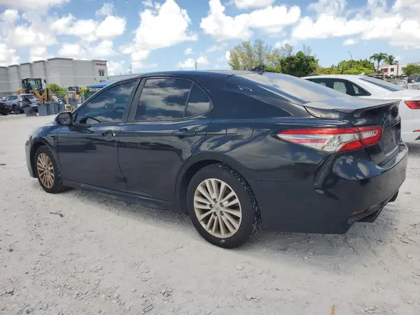 4T1B11HK3KU274110 2019 TOYOTA CAMRY - Image 2