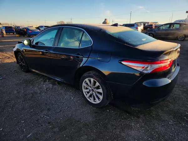 4T1B11HK3KU277296 2019 TOYOTA CAMRY - Image 2