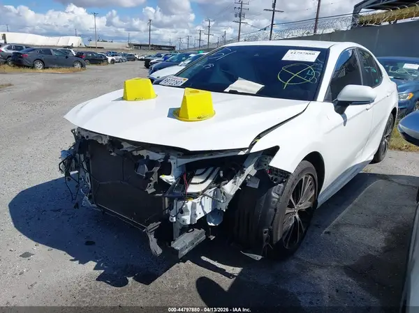 4T1B11HK3KU280554 2019 TOYOTA CAMRY - Image 2