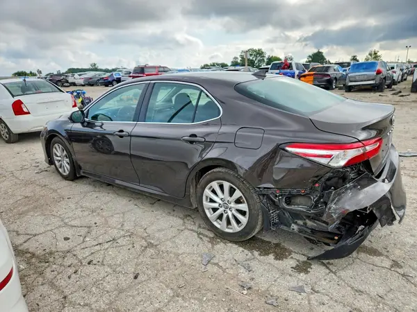 4T1B11HK3KU284541 2019 TOYOTA CAMRY - Image 2