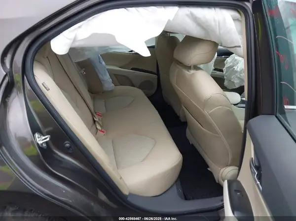 4T1B11HK3KU285088 2019 TOYOTA CAMRY - Image 8