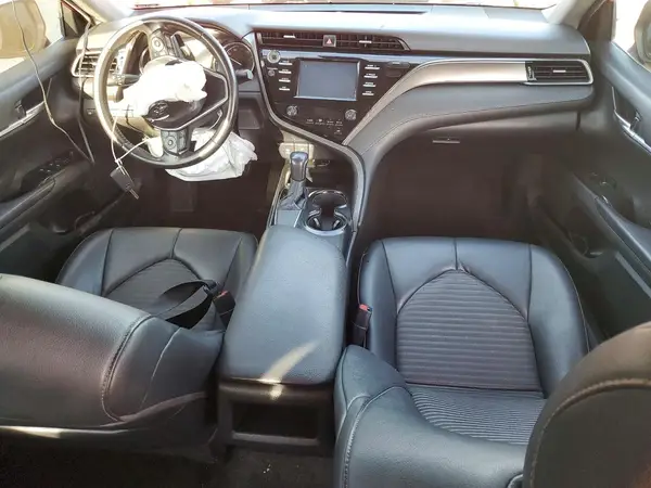 4T1B11HK3KU293384 2019 TOYOTA CAMRY - Image 8