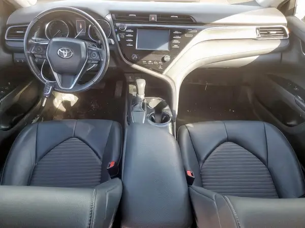4T1B11HK3KU297354 2019 TOYOTA CAMRY - Image 8