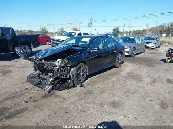 4T1B11HK3KU299041 2019 TOYOTA CAMRY - Image 2