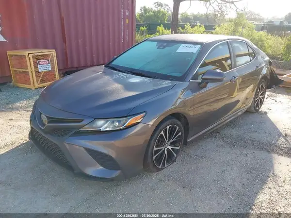 4T1B11HK3KU299380 2019 TOYOTA CAMRY - Image 2