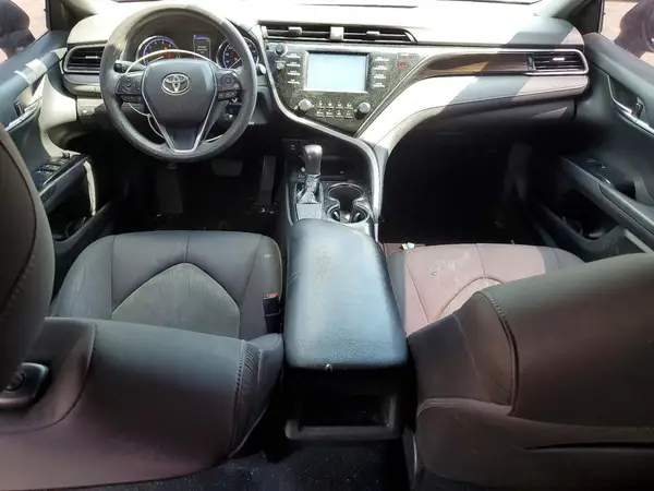 4T1B11HK3KU683563 2019 TOYOTA CAMRY - Image 8