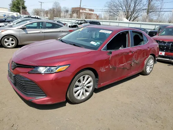 4T1B11HK3KU684714 2019 TOYOTA CAMRY - Image 1
