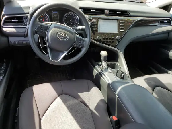 4T1B11HK3KU684714 2019 TOYOTA CAMRY - Image 8
