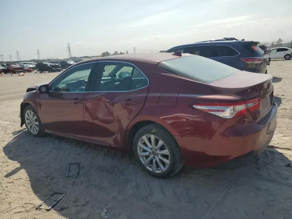 4T1B11HK3KU687158 2019 TOYOTA CAMRY - Image 2