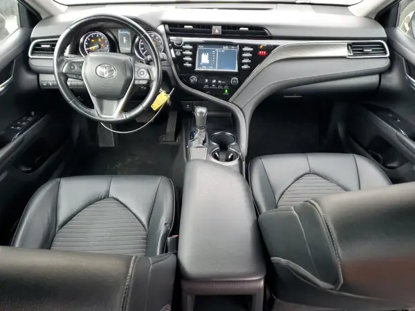 4T1B11HK3KU688942 2019 TOYOTA CAMRY - Image 8
