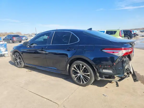 4T1B11HK3KU692733 2019 TOYOTA CAMRY - Image 2