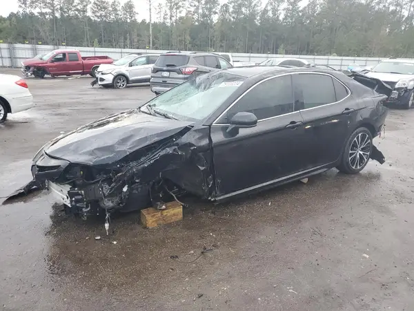 4T1B11HK3KU693297 2019 TOYOTA CAMRY - Image 1