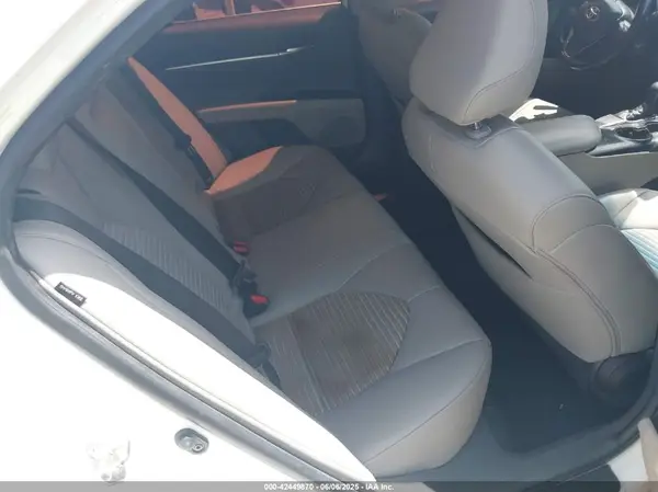 4T1B11HK3KU693901 2019 TOYOTA CAMRY - Image 8