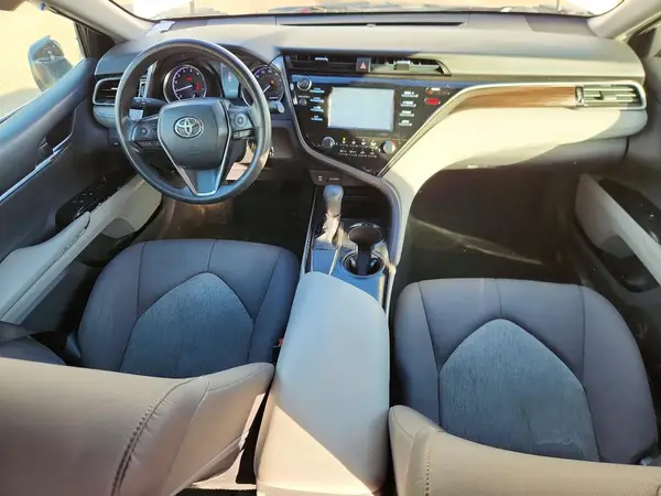 4T1B11HK3KU700619 2019 TOYOTA CAMRY - Image 8